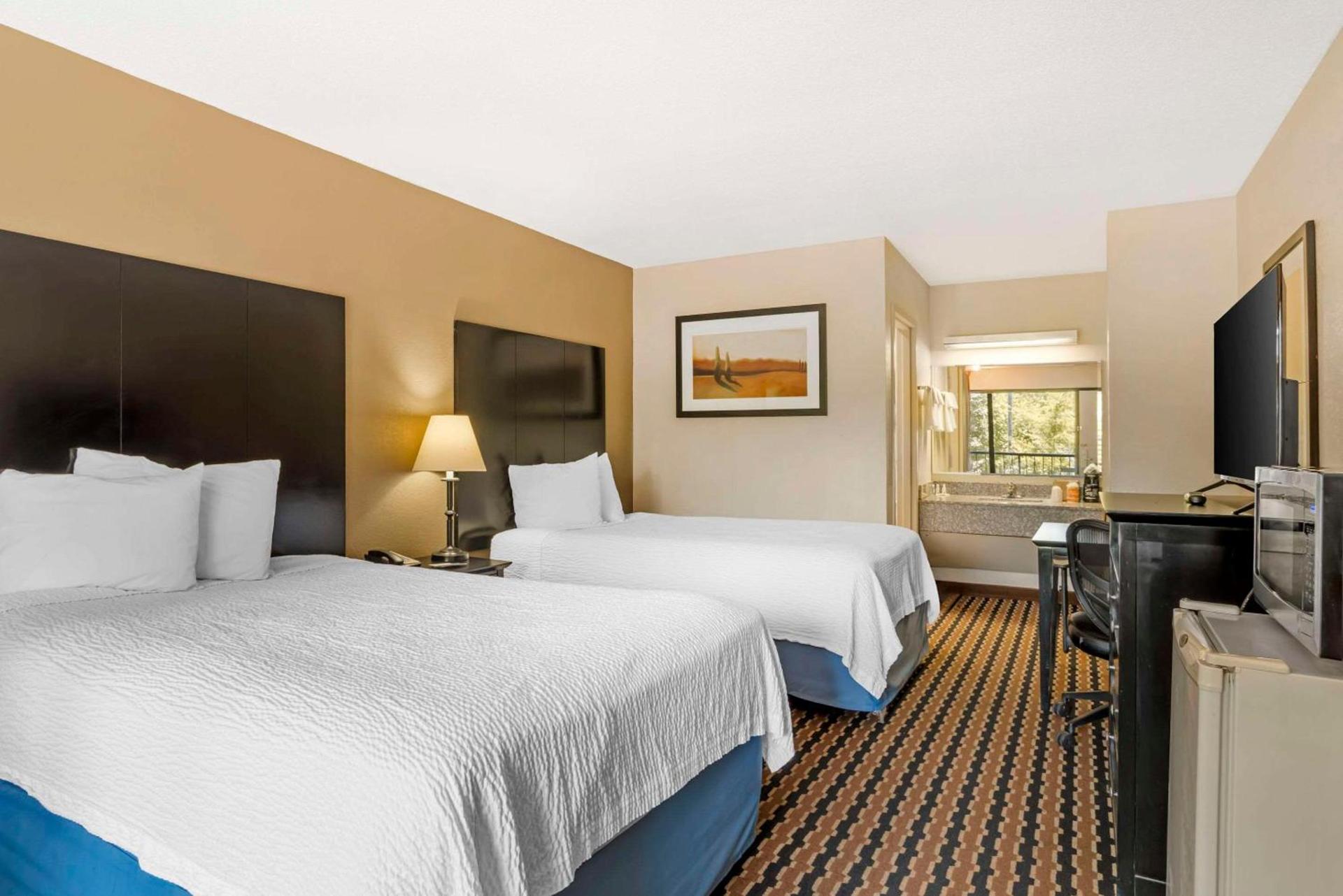 Quality Inn near Speedway photo 14