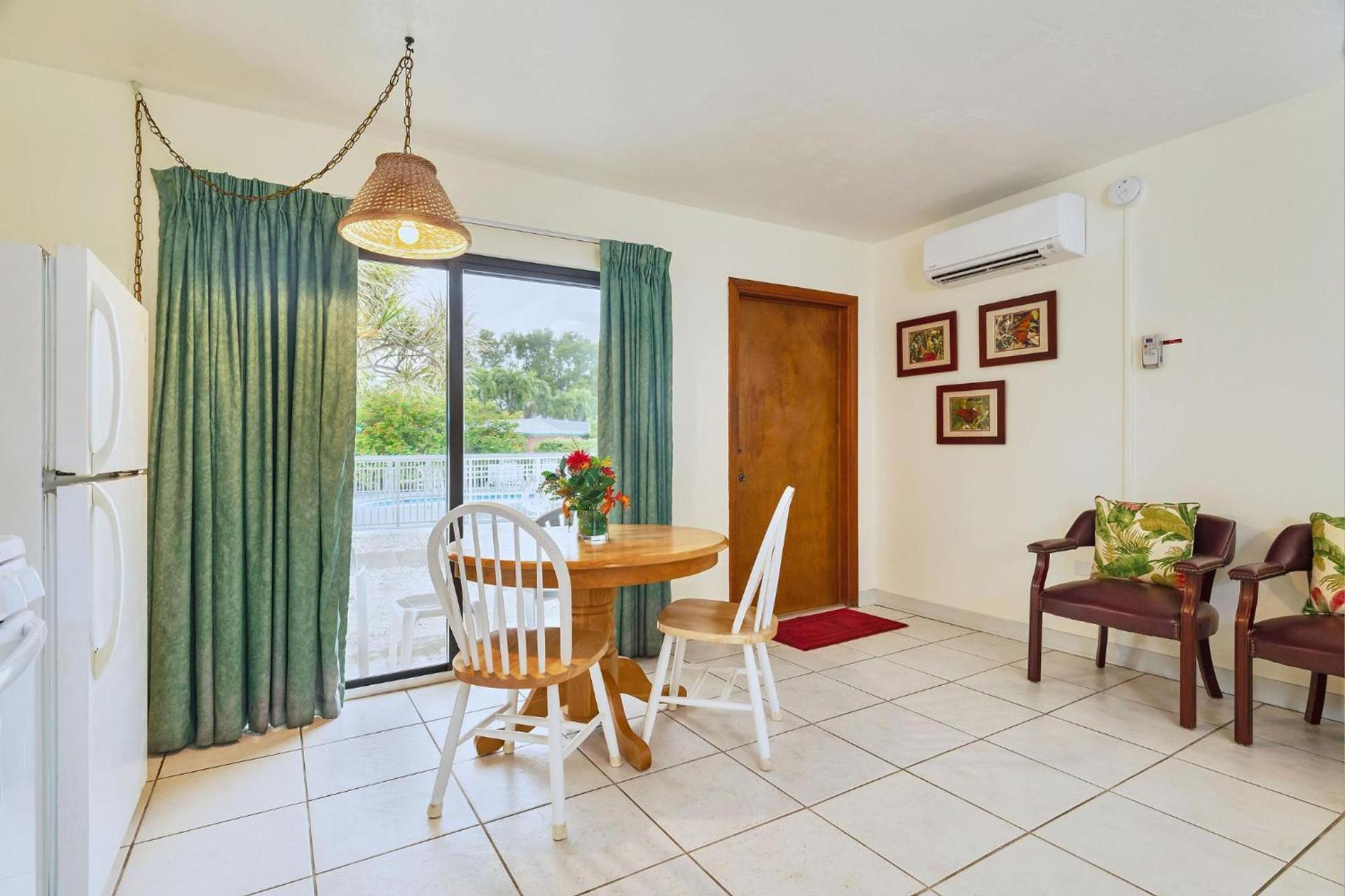 Rock Reef Resort photo 85