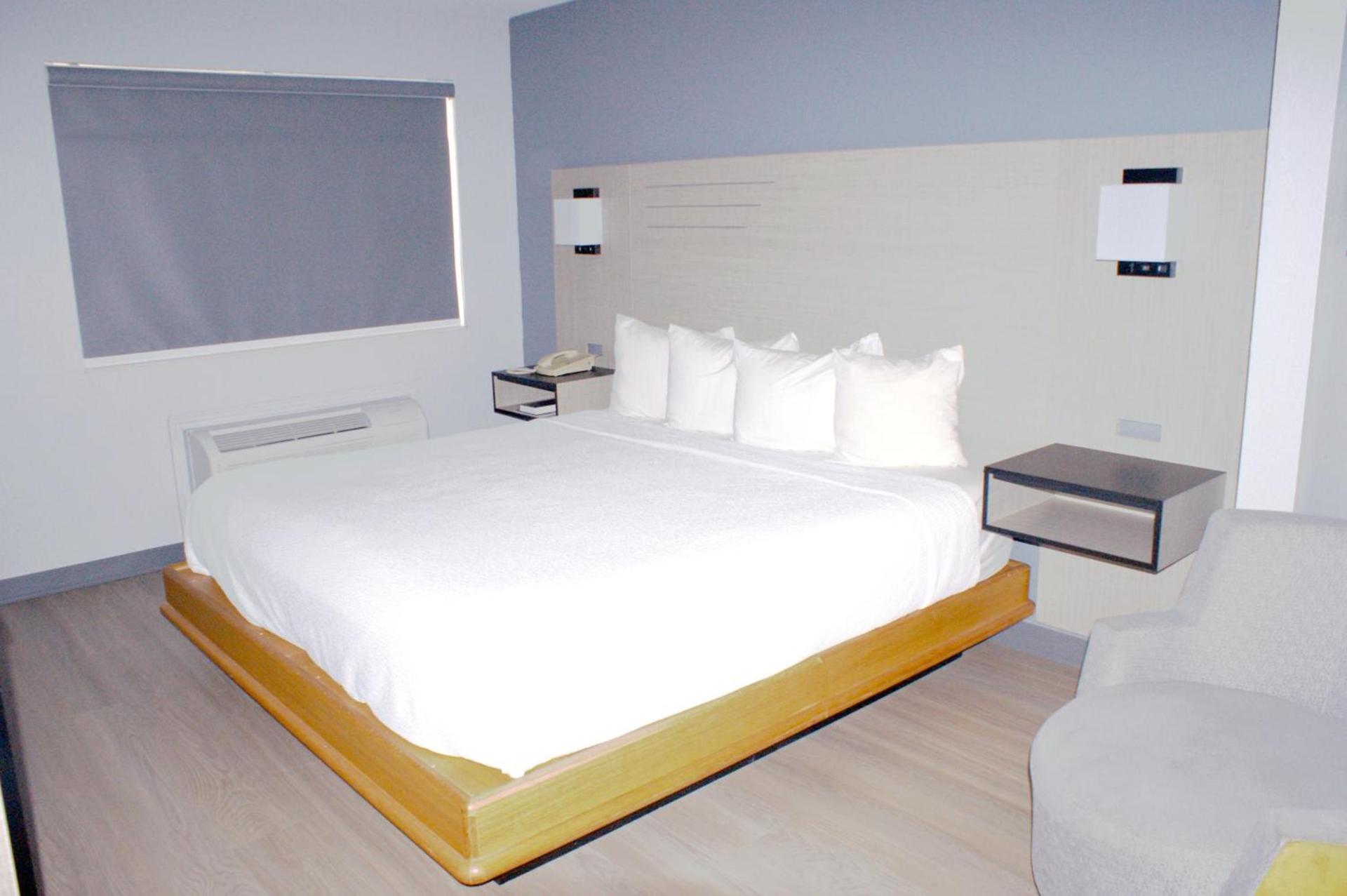 Sonesta Essential Van Buren-Fort Smith photo 6
