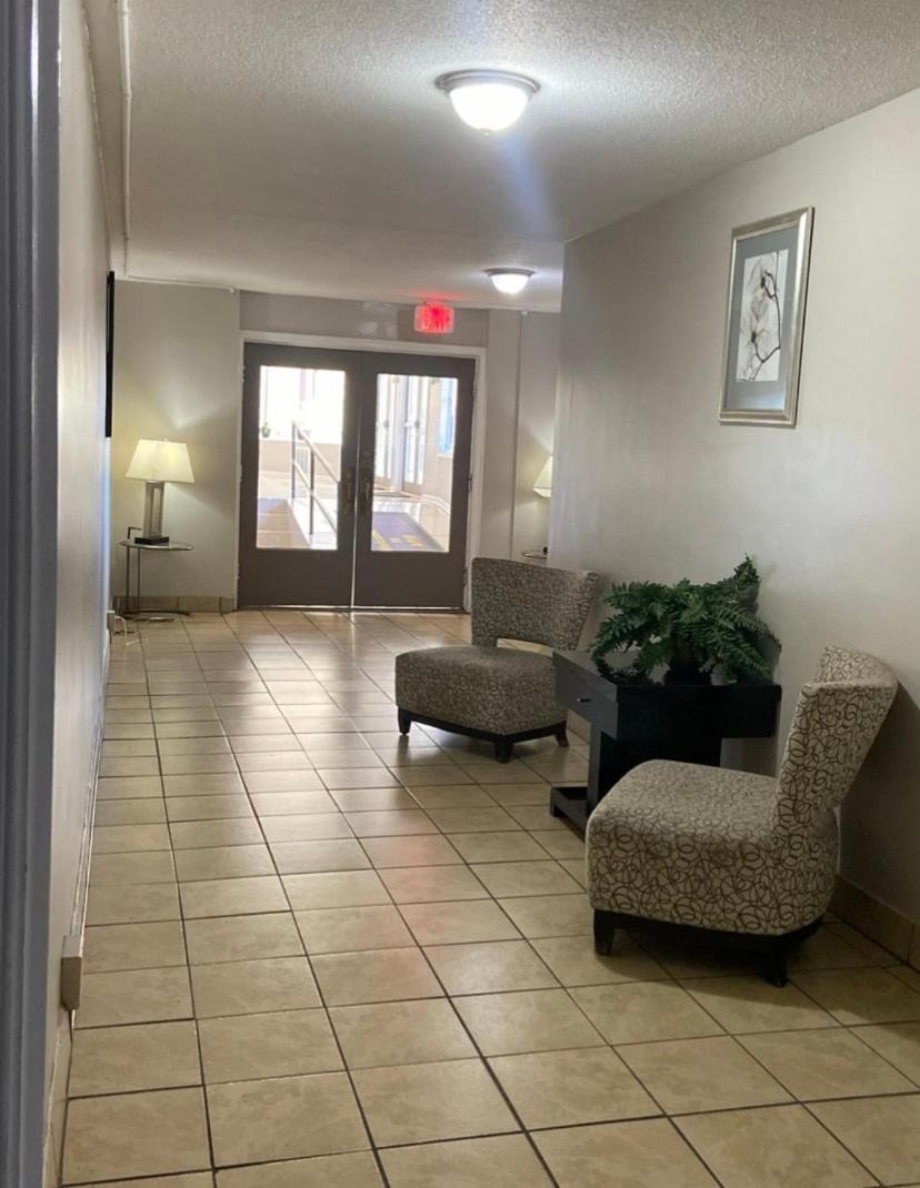 APM Inn & Suites photo 28