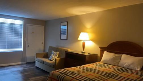 APM Inn & Suites photo 29
