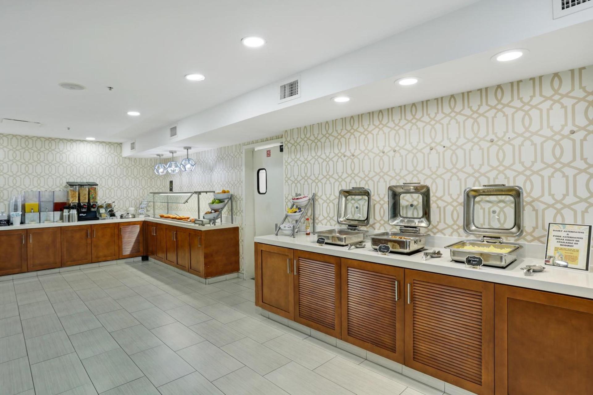Staybridge Suites Columbia - Baltimore by IHG photo 92
