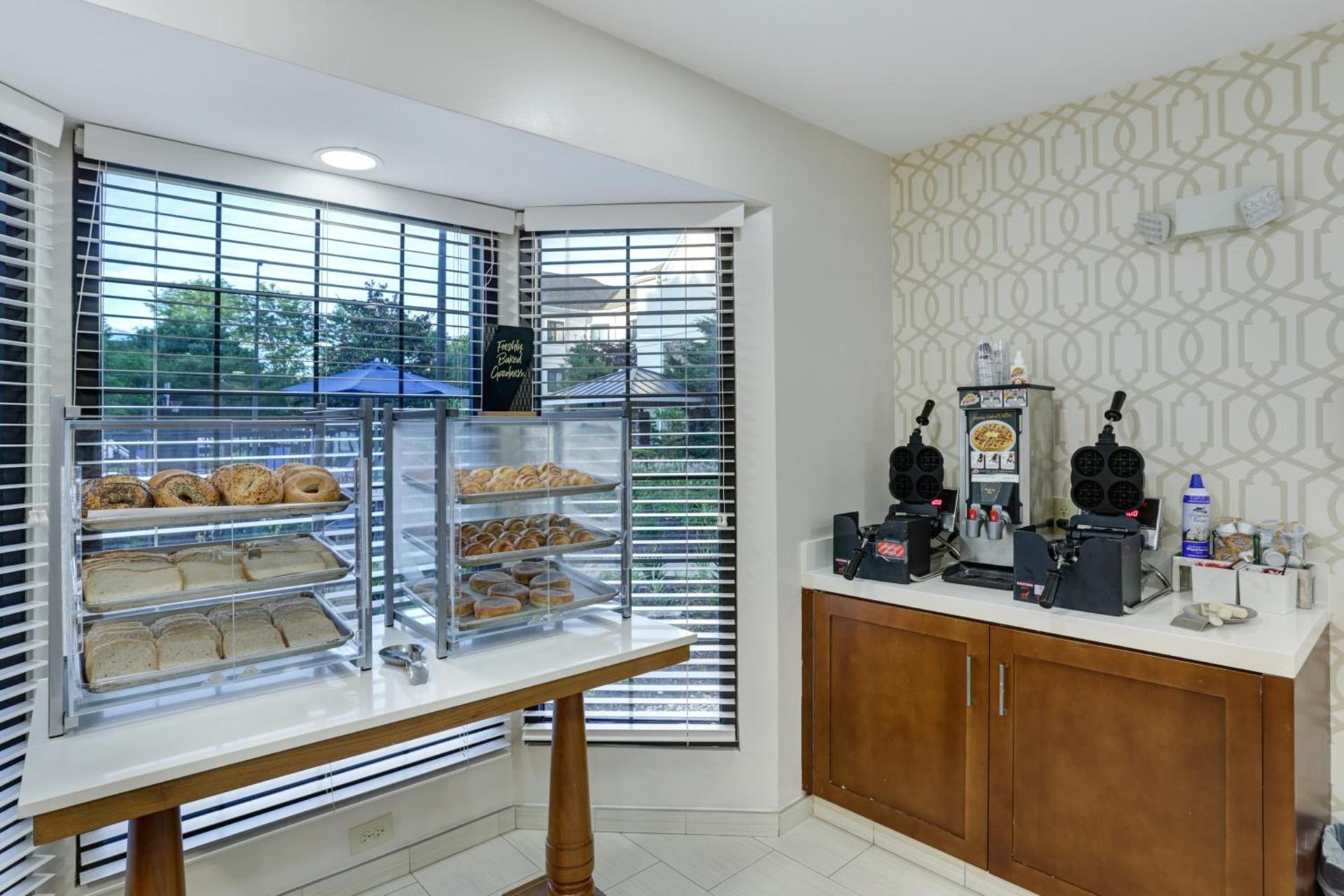 Staybridge Suites Columbia - Baltimore by IHG photo 90