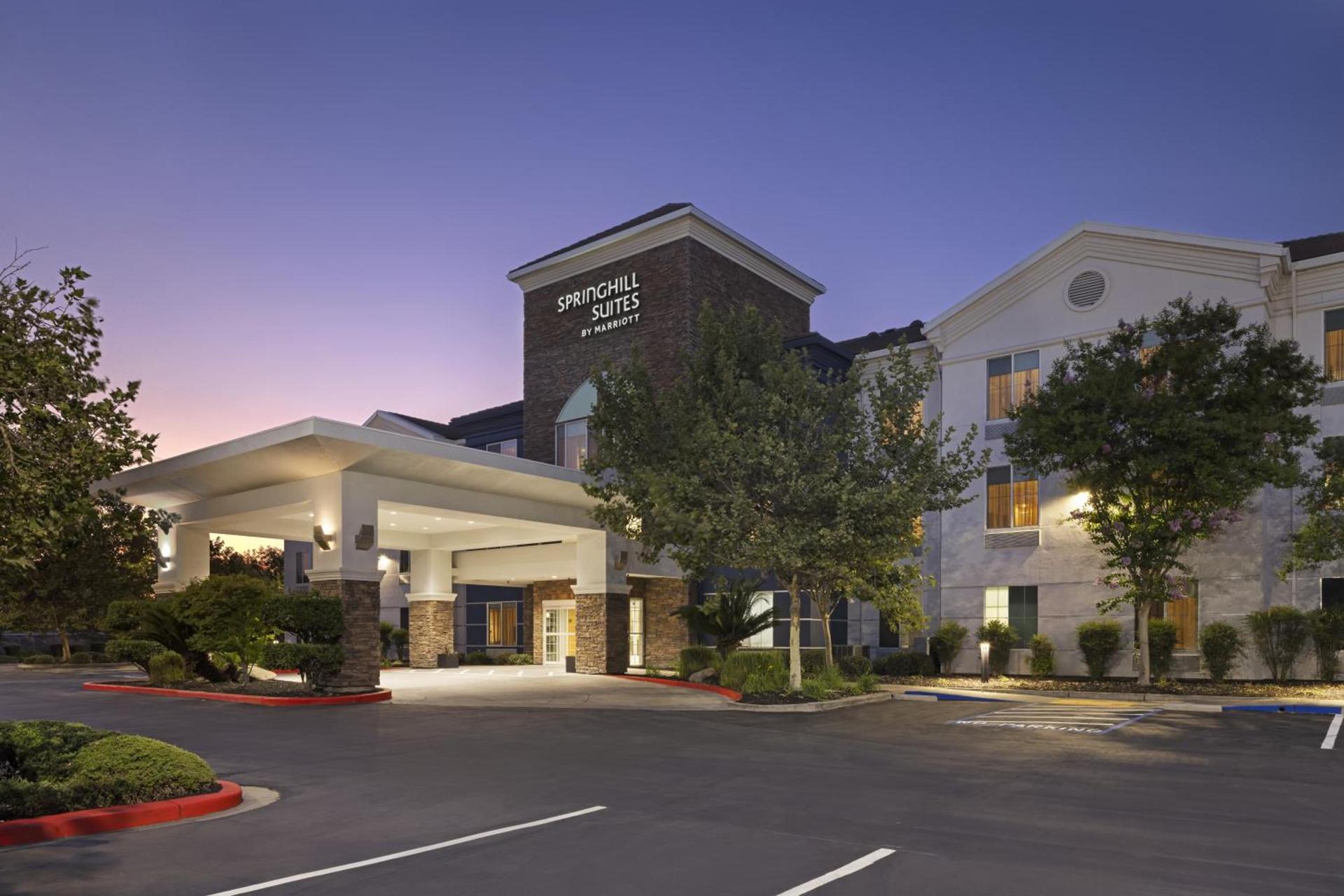 SpringHill Suites by Marriott Turlock photo 17