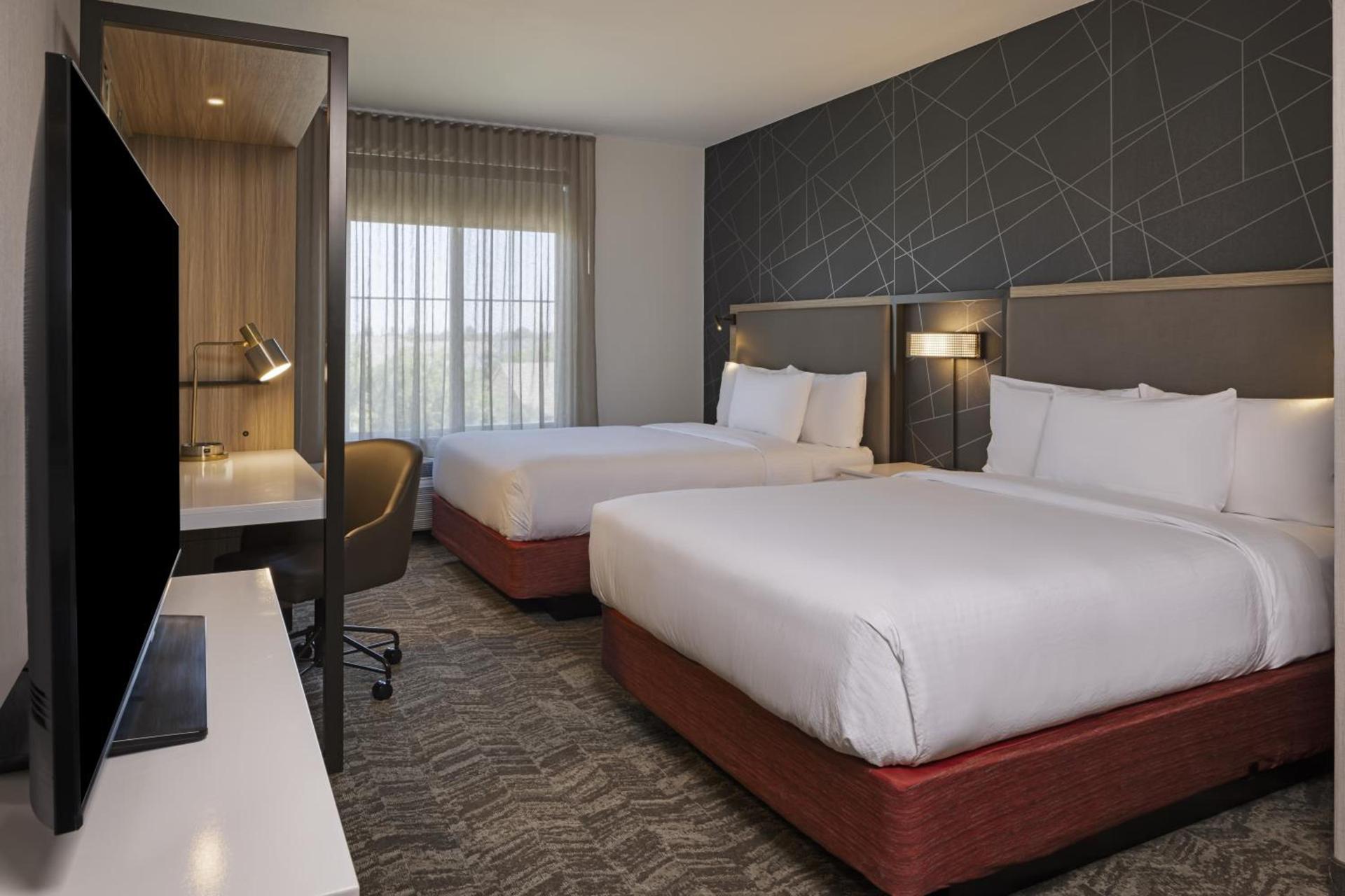 SpringHill Suites by Marriott Turlock photo 22