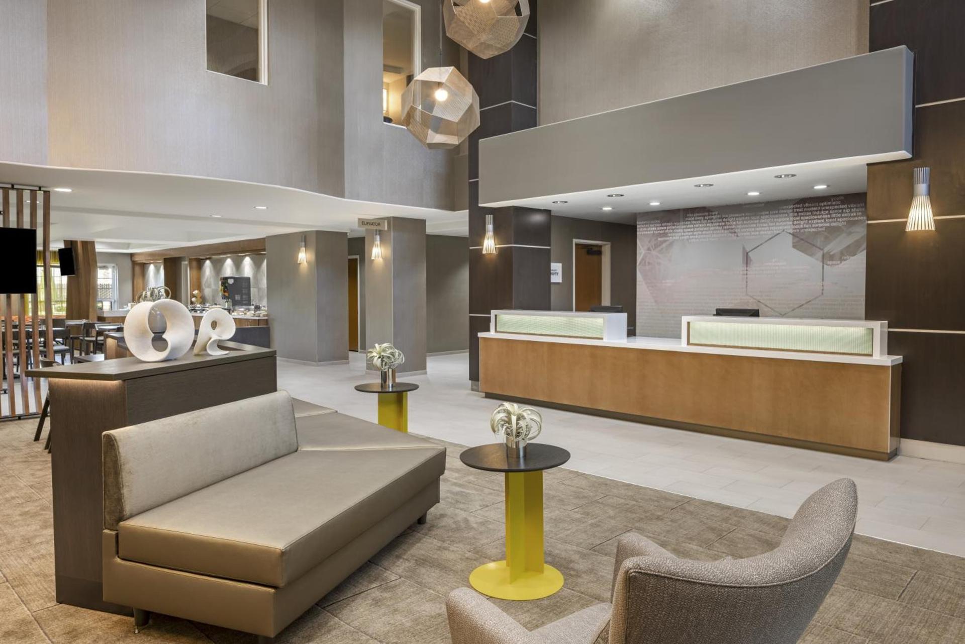 SpringHill Suites by Marriott Turlock photo 9