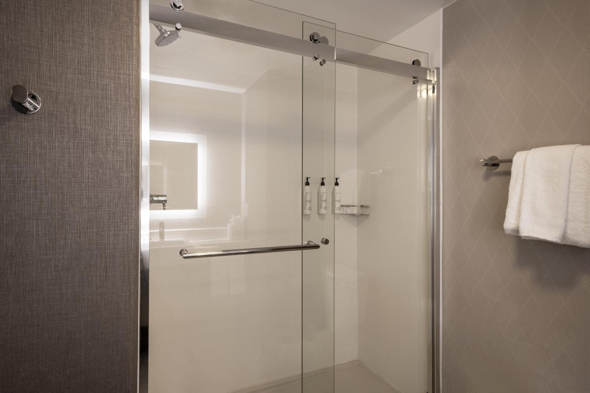 SpringHill Suites by Marriott Turlock photo 21