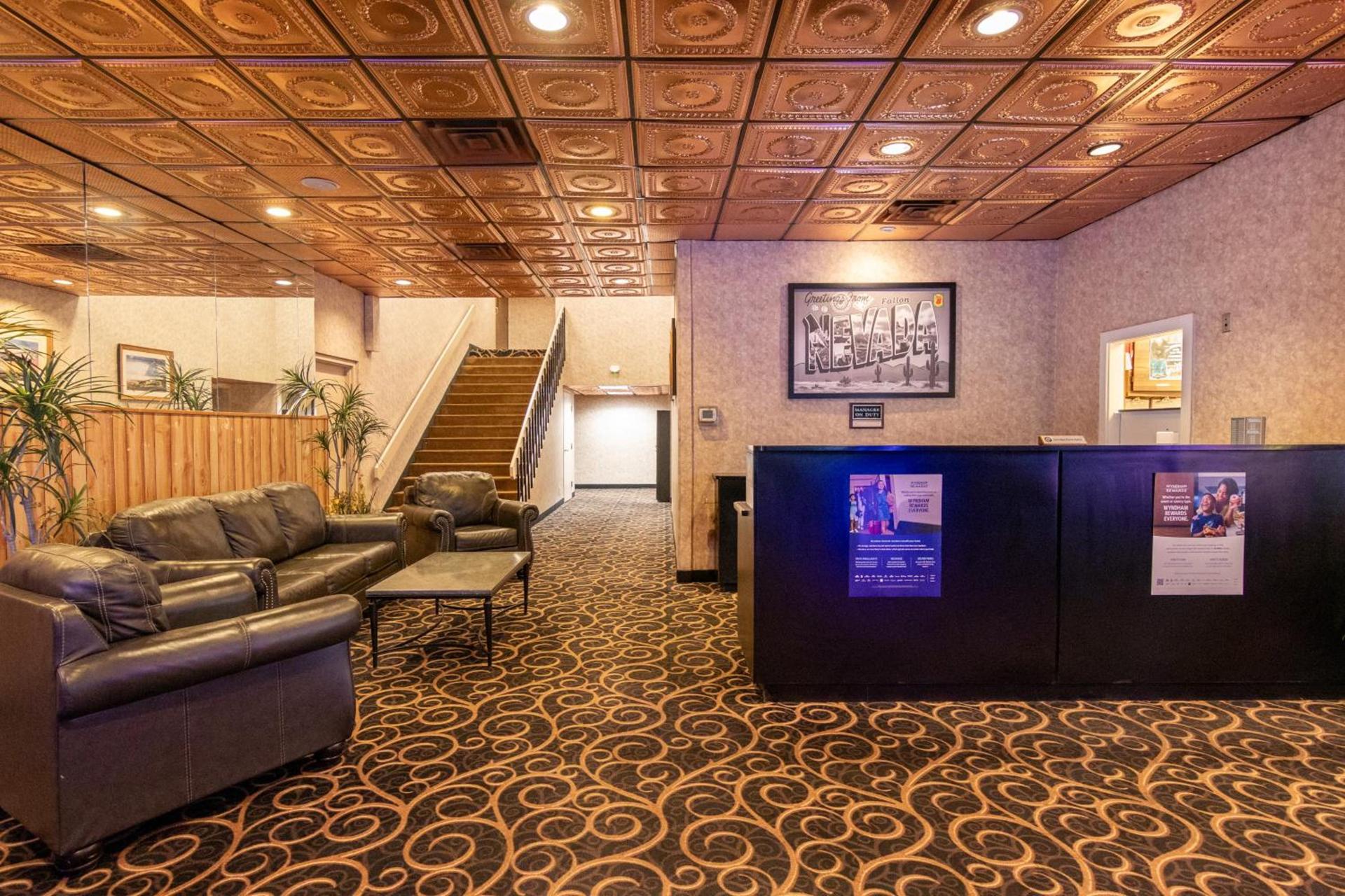 Super 8 by Wyndham Fallon photo 29