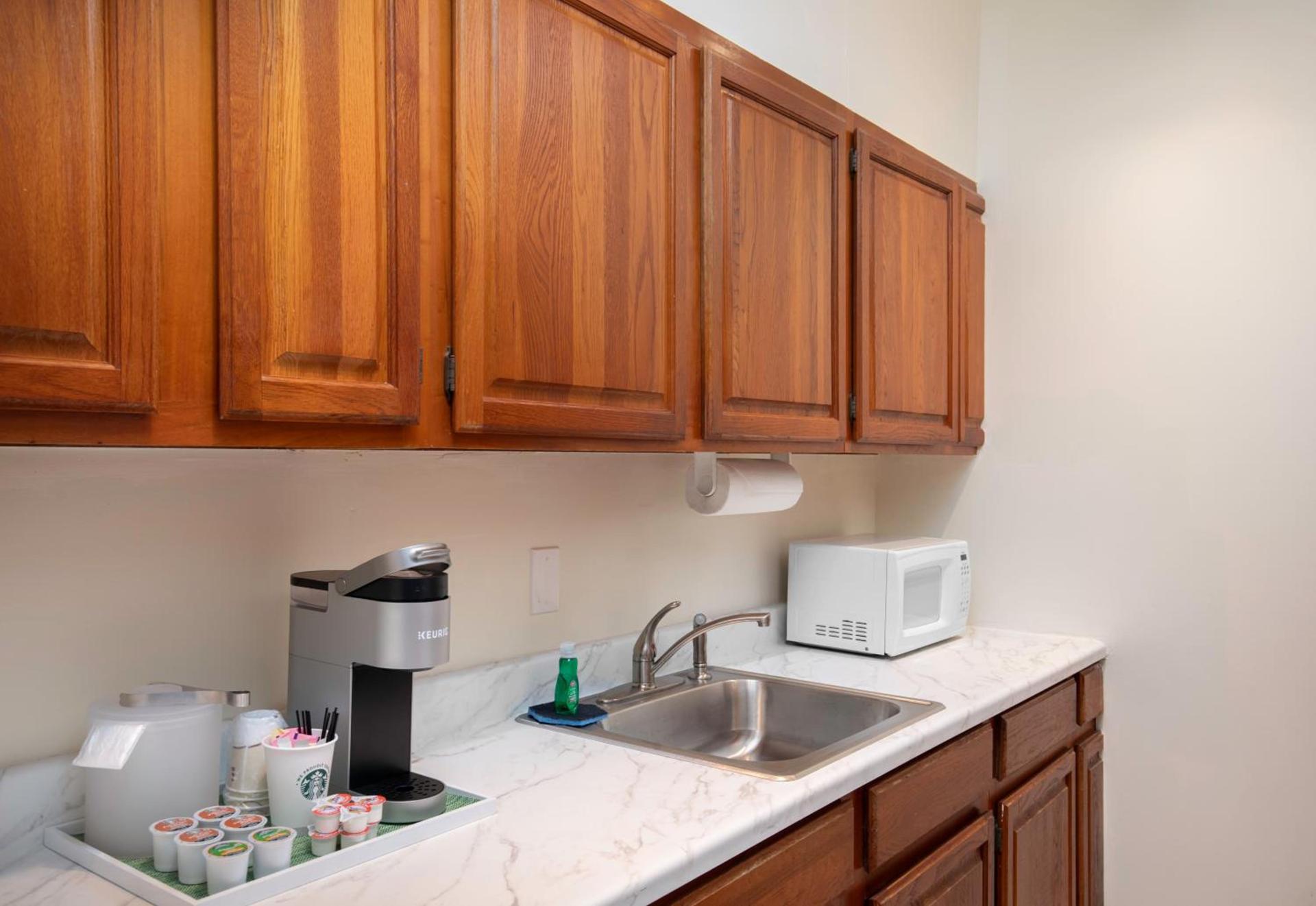 Southernmost Inn Adult Exclusive photo 43