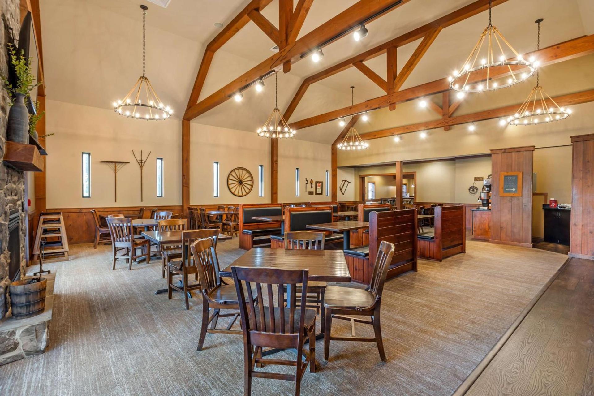 Best Western Plus Intercourse Village Inn photo 3
