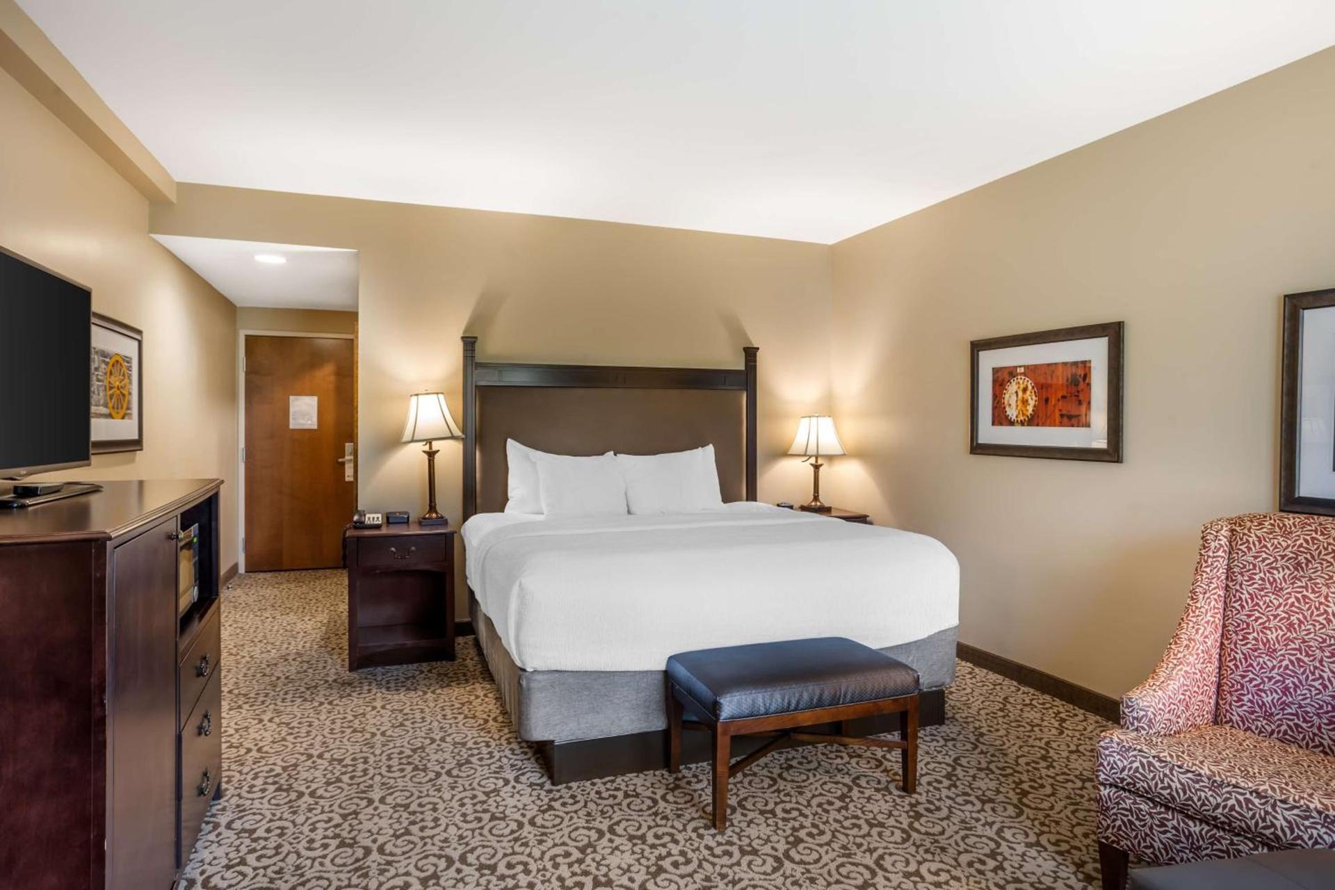 Best Western Plus Intercourse Village Inn photo 20