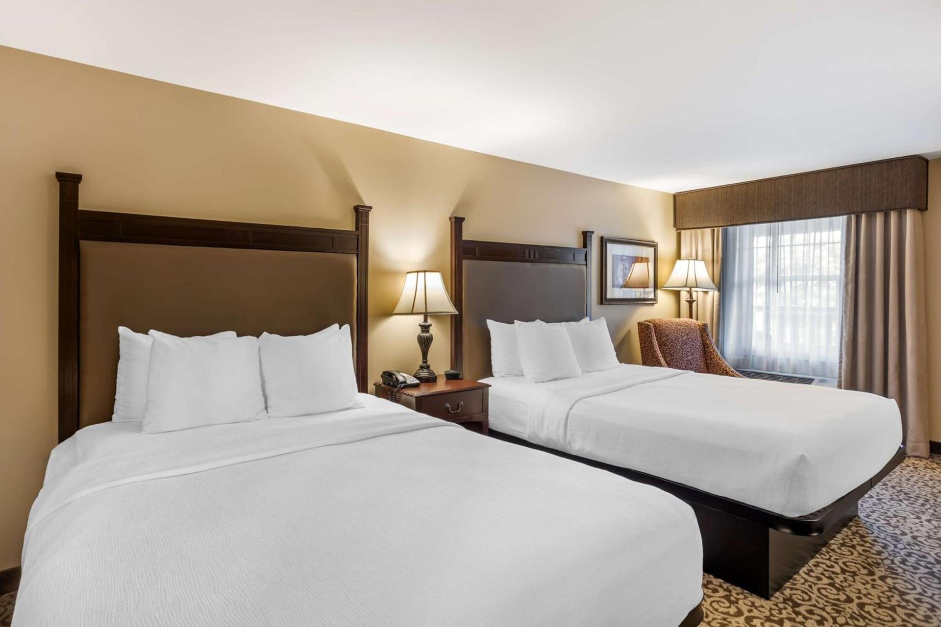 Best Western Plus Intercourse Village Inn photo 27