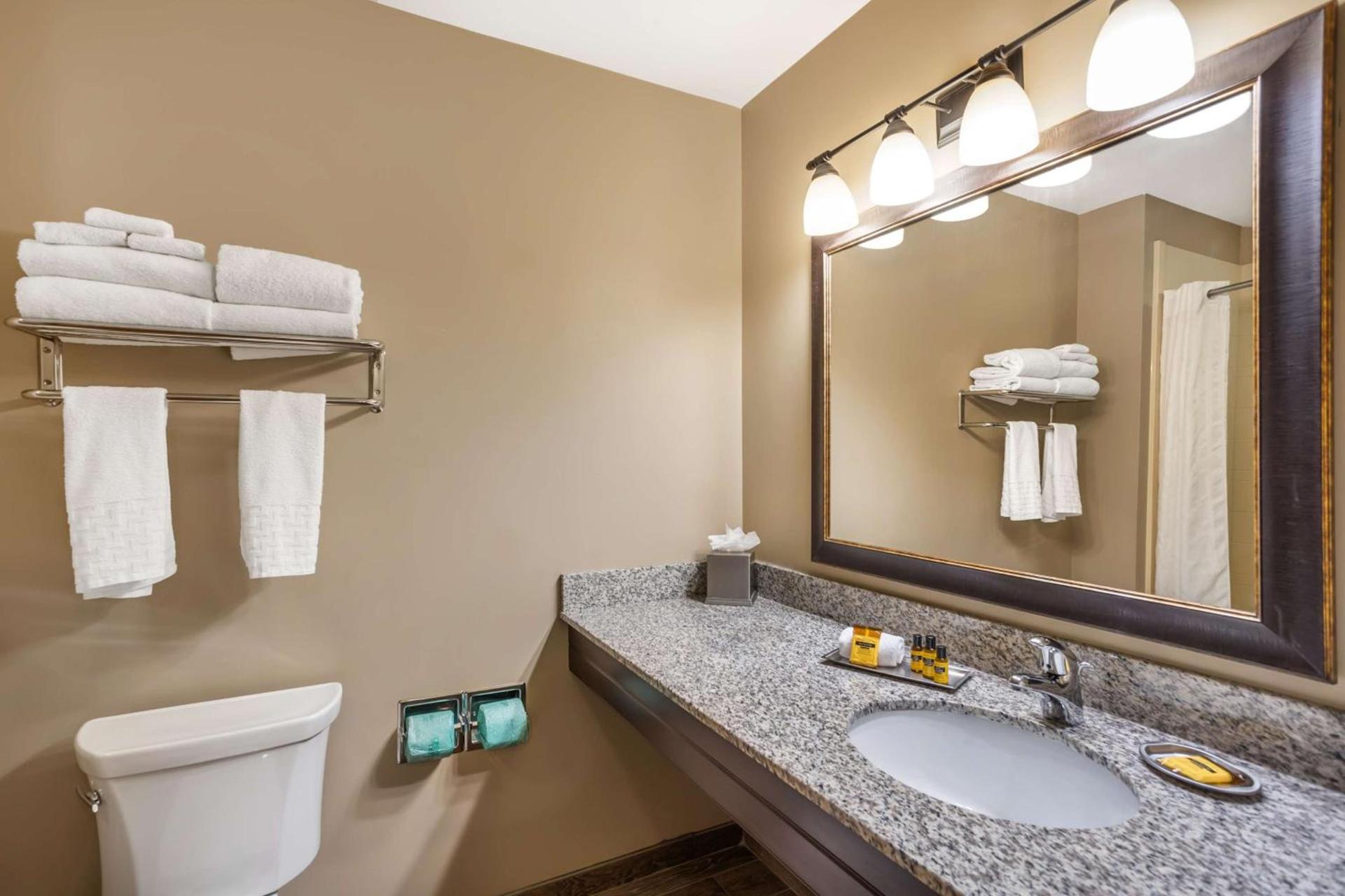 Best Western Plus Intercourse Village Inn photo 32