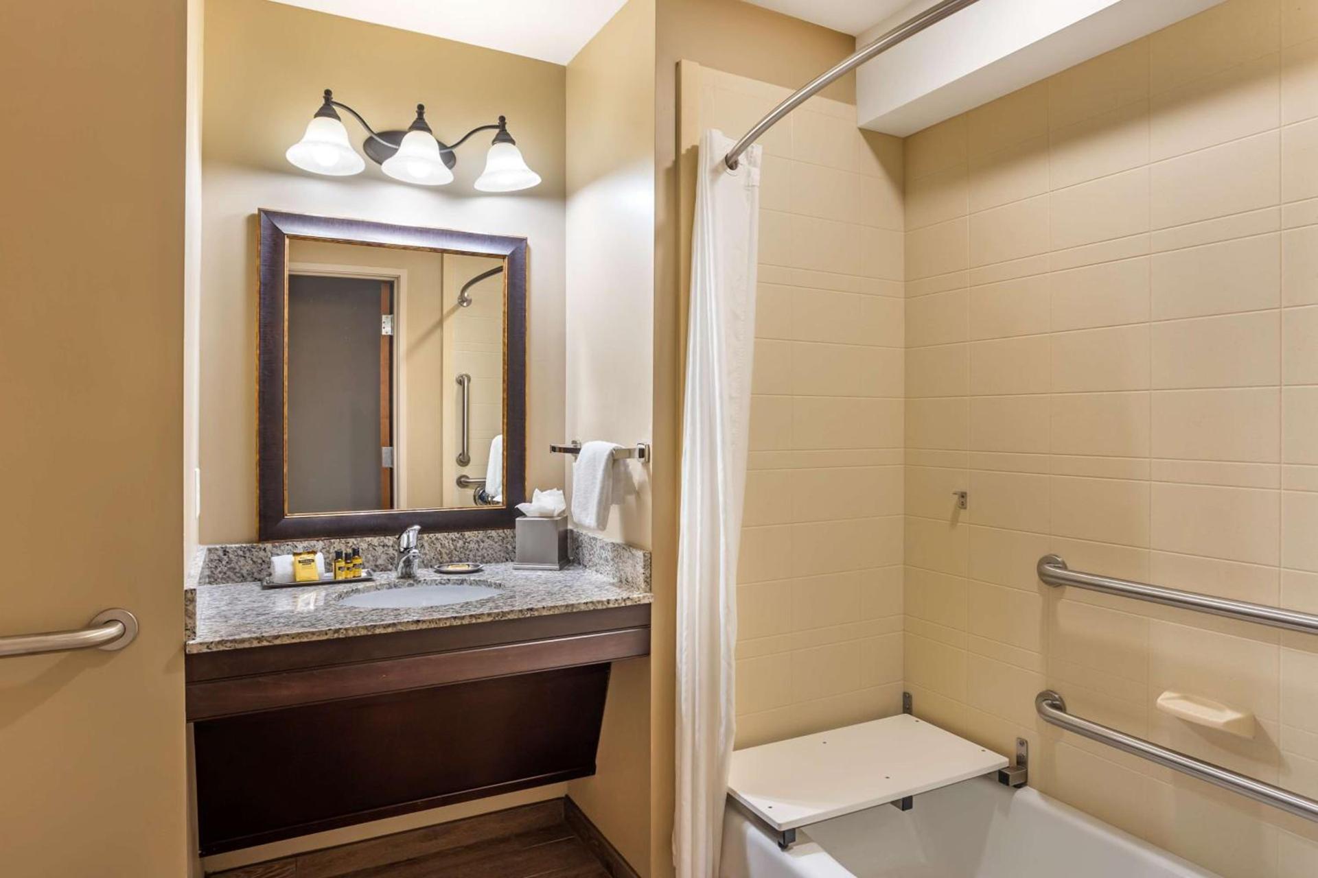 Best Western Plus Intercourse Village Inn photo 47