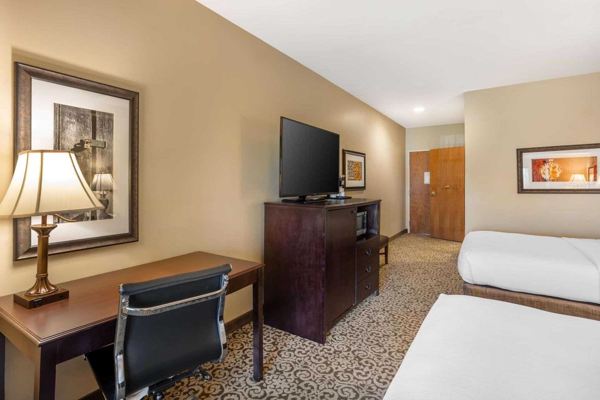 Best Western Plus Intercourse Village Inn photo 52