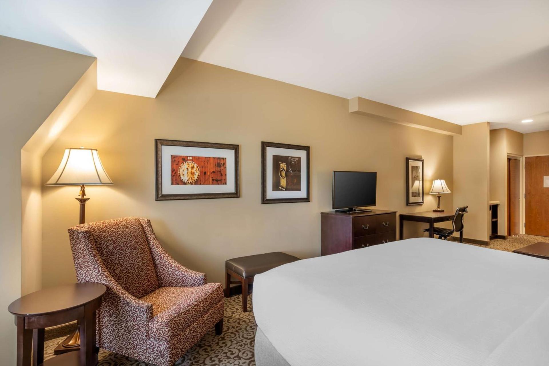 Best Western Plus Intercourse Village Inn photo 56