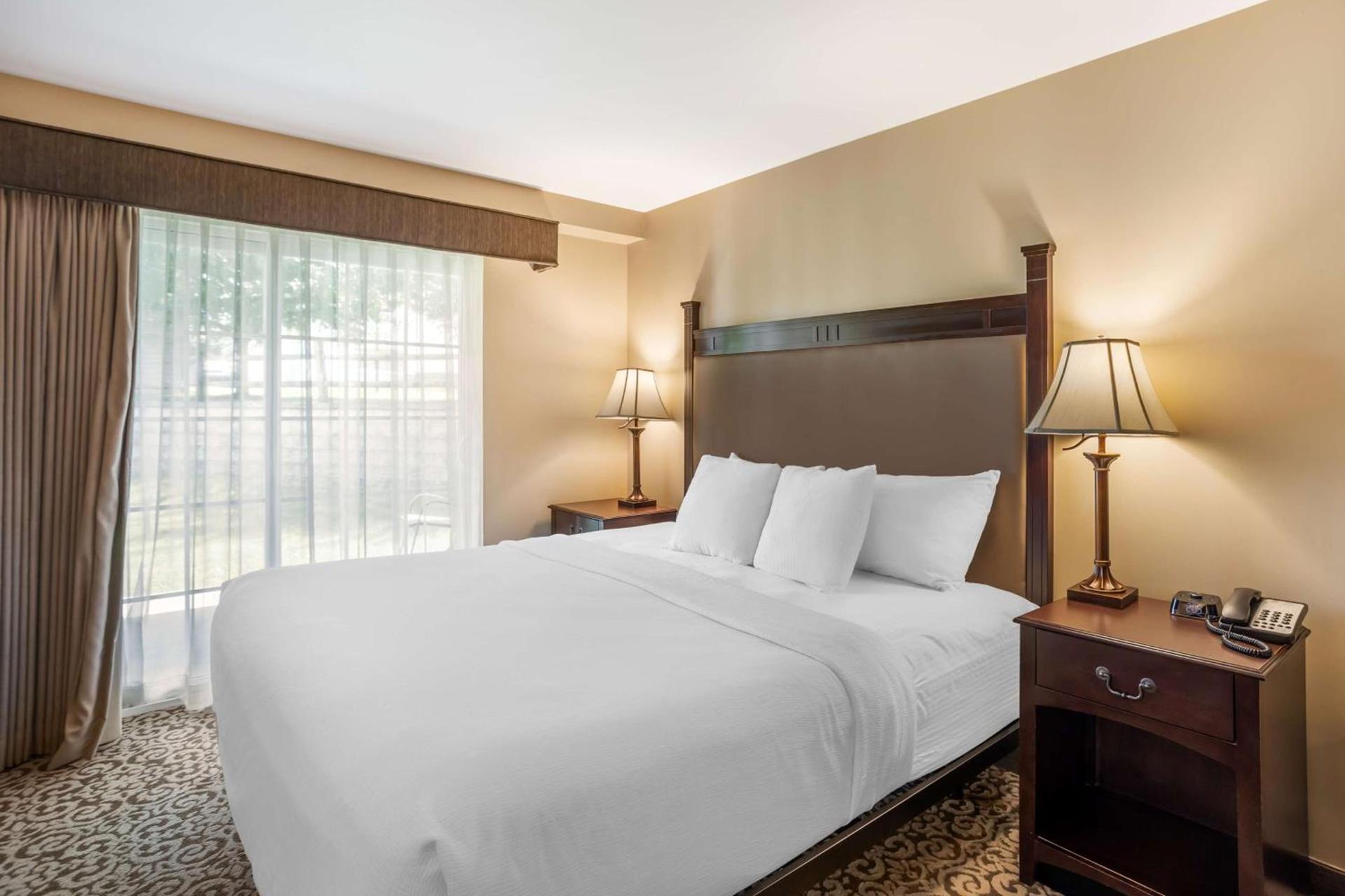 Best Western Plus Intercourse Village Inn photo 60