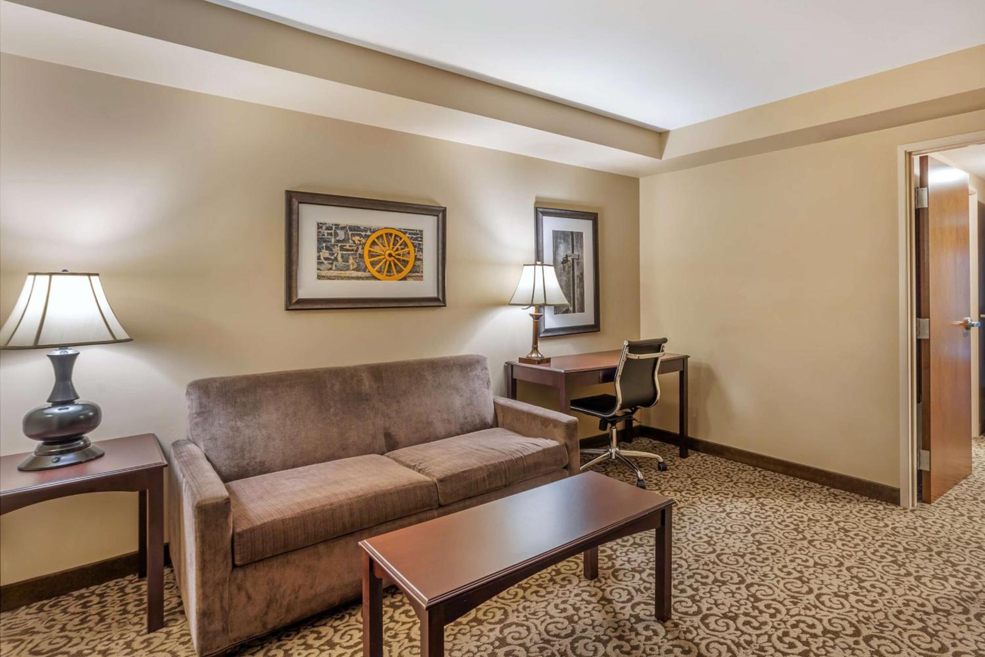 Best Western Plus Intercourse Village Inn photo 61