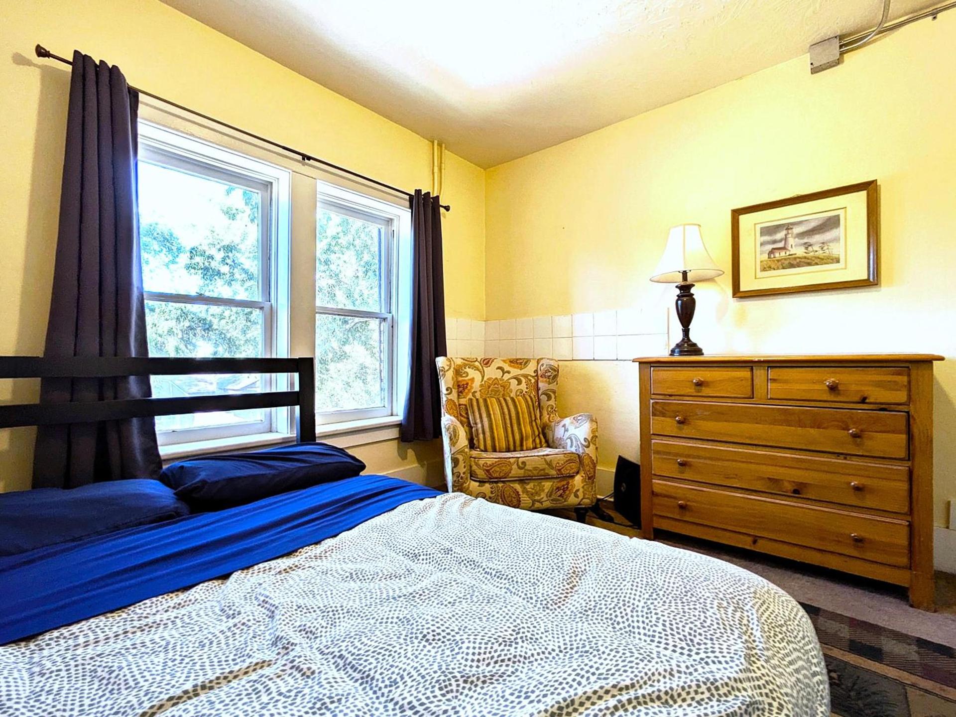 Bunk & Brew Historic Lucas House - Hostel photo 34