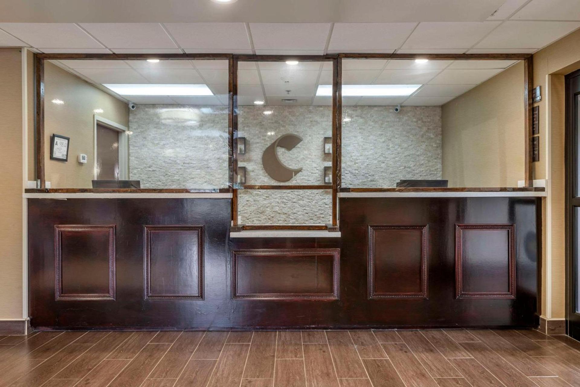 Comfort Inn & Suites Mocksville I-40 photo 3