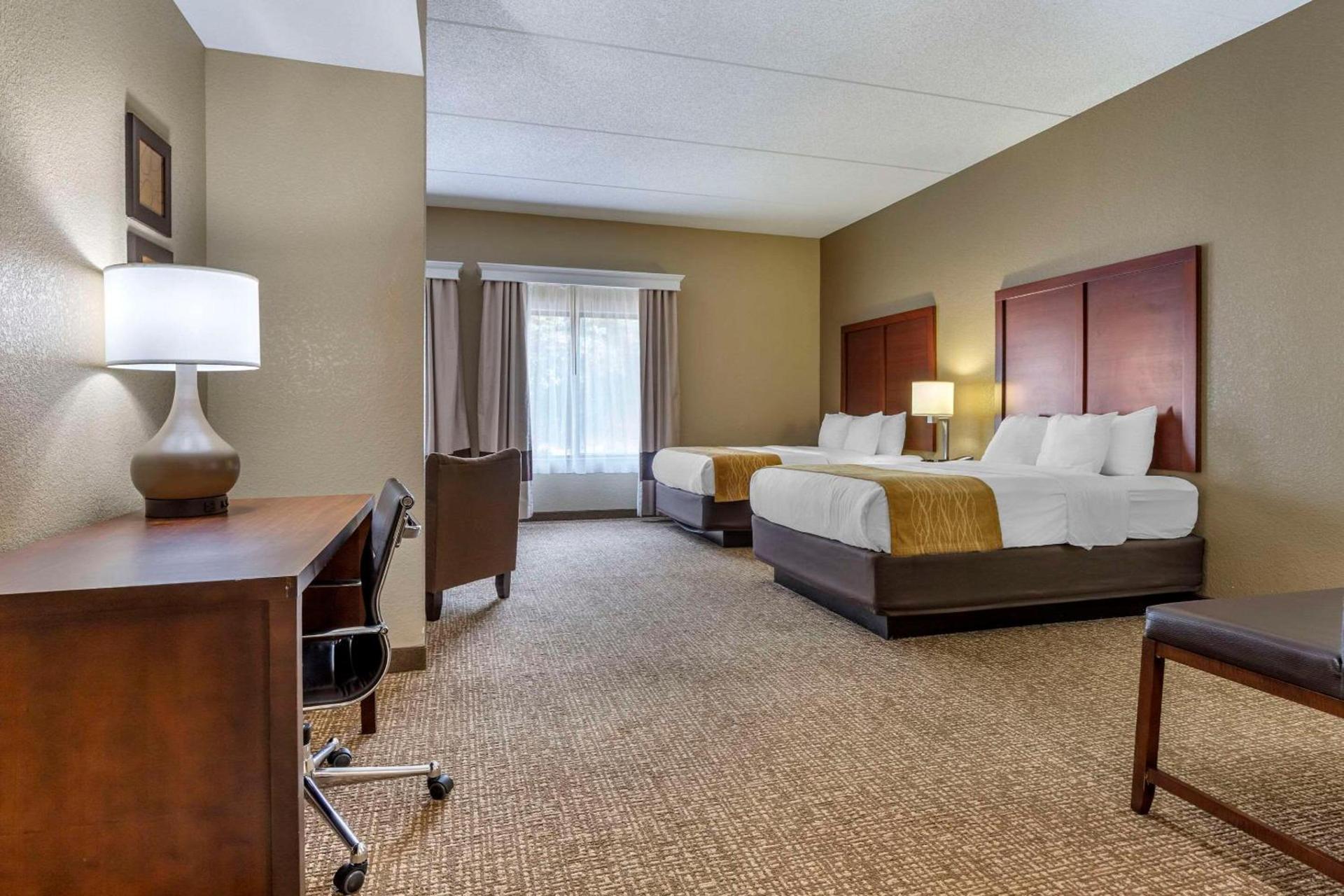 Comfort Inn & Suites Mocksville I-40 photo 22