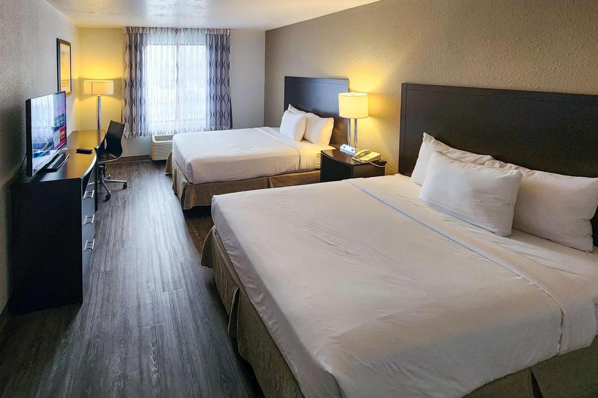 Clarion Inn Idaho Falls Riverfront photo 16
