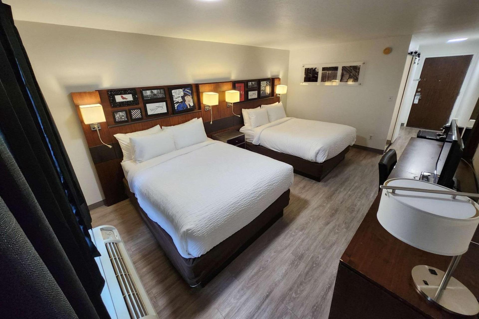 Clarion Inn Idaho Falls Riverfront photo 23