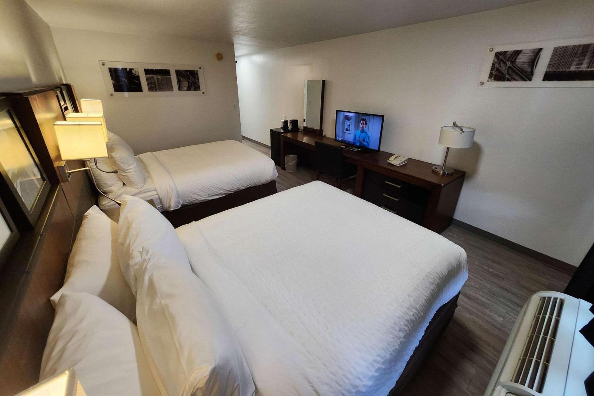 Clarion Inn Idaho Falls Riverfront photo 24