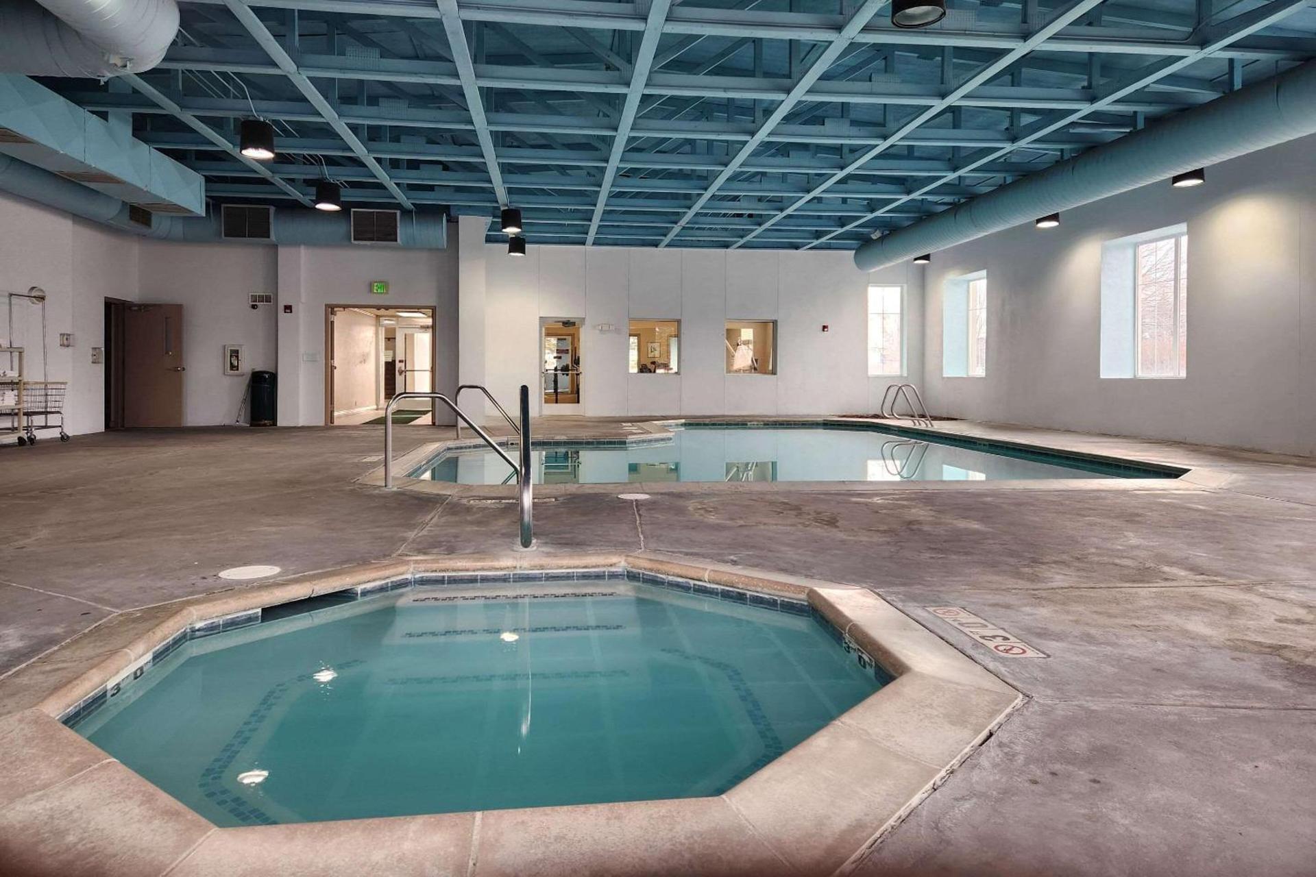 Clarion Inn Idaho Falls Riverfront photo 31