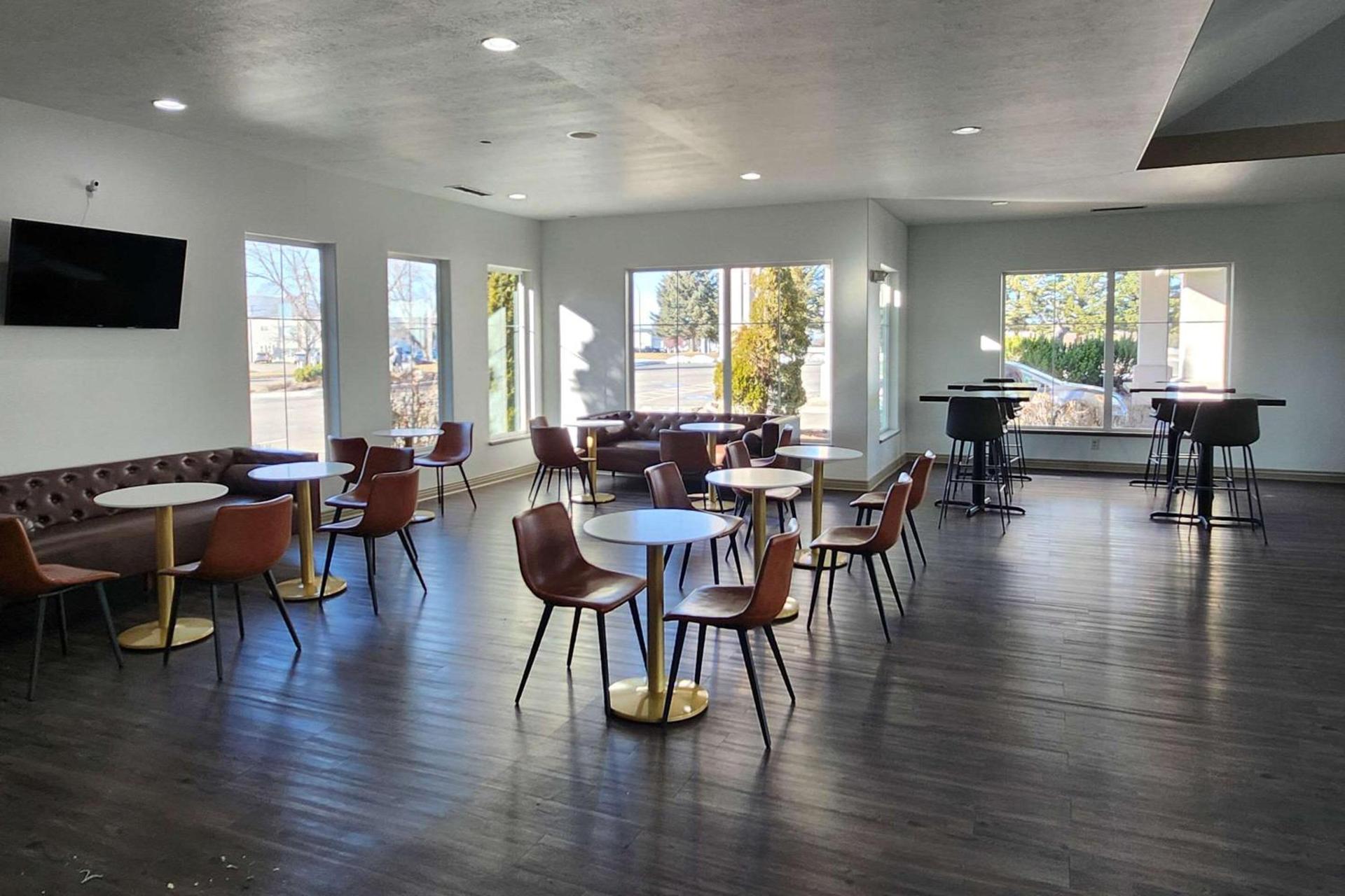 Clarion Inn Idaho Falls Riverfront photo 38