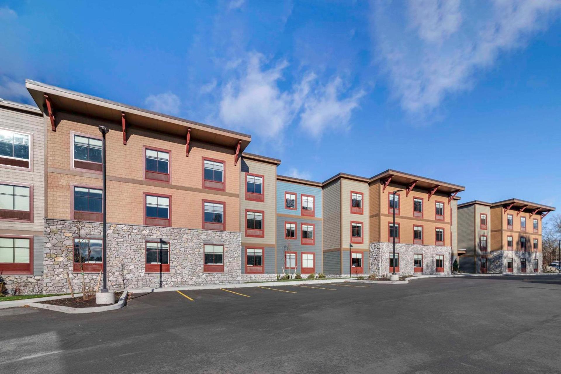 Cambria Hotel Lake Placid - Lakeside Resort photo 3
