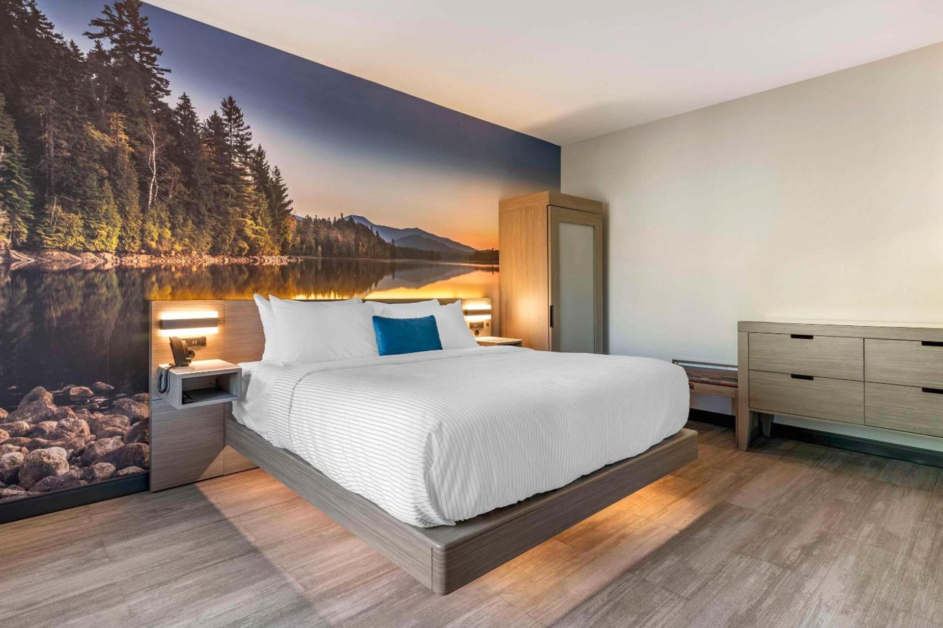 Cambria Hotel Lake Placid - Lakeside Resort photo 45