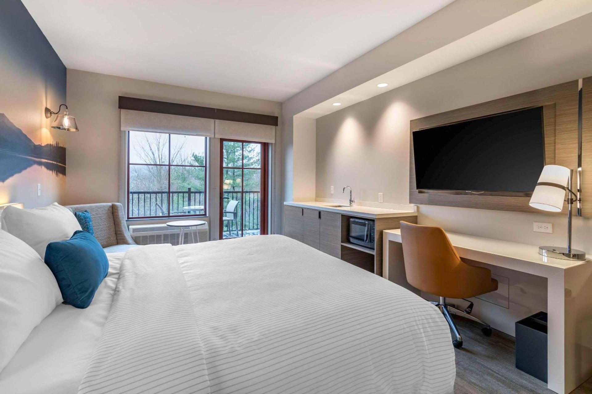 Cambria Hotel Lake Placid - Lakeside Resort photo 64