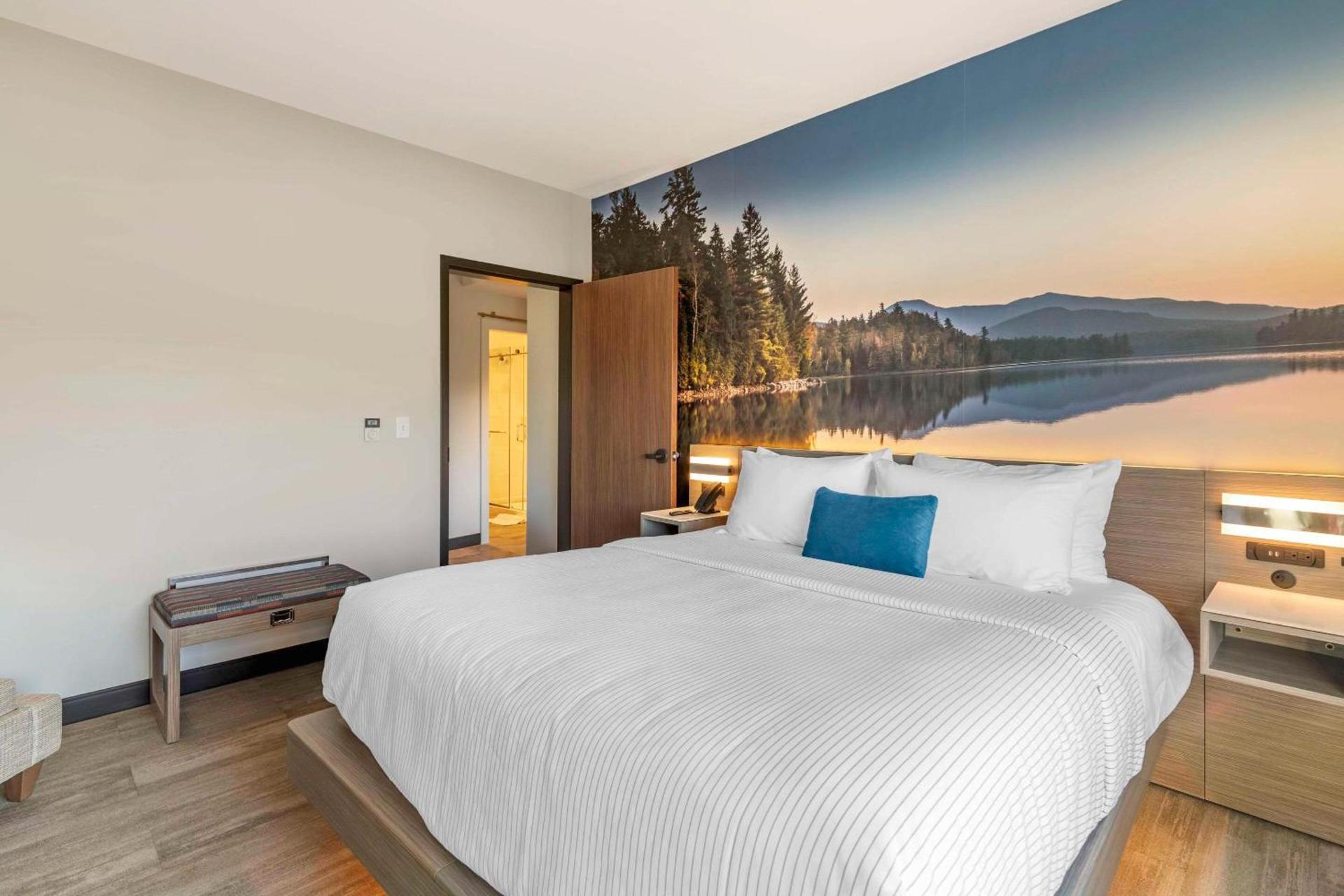 Cambria Hotel Lake Placid - Lakeside Resort photo 71