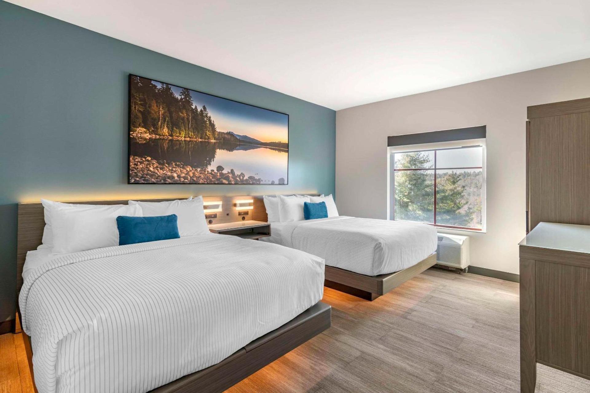 Cambria Hotel Lake Placid - Lakeside Resort photo 72
