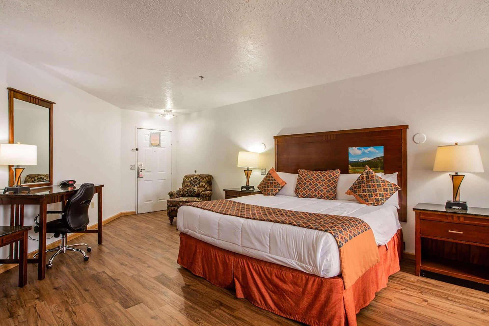 Sandia Peak Inn Old Town ABQ, a Howard Johnson by Wyndham photo 41