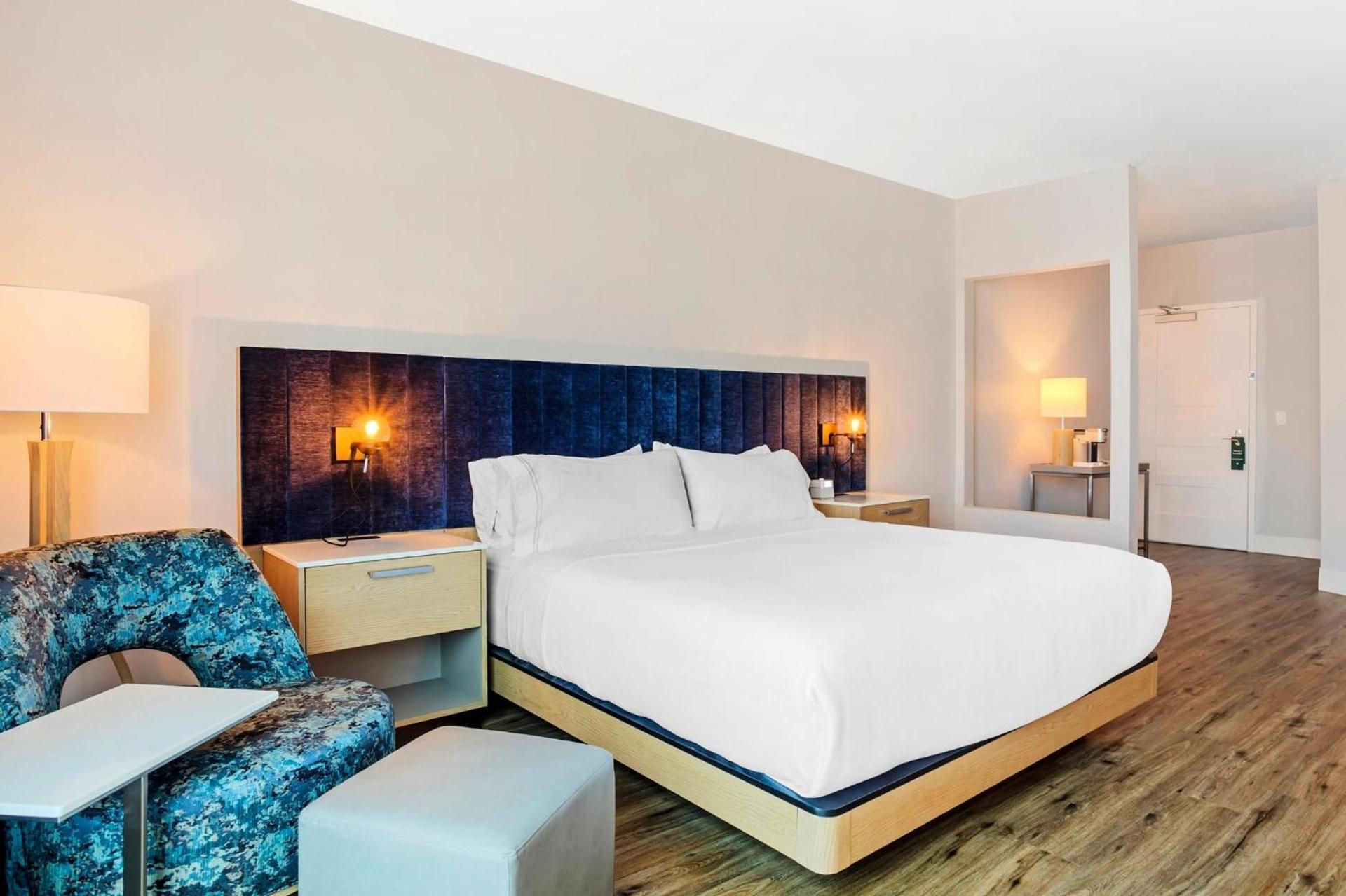 EVEN Hotel Waco - University Area by IHG photo 82
