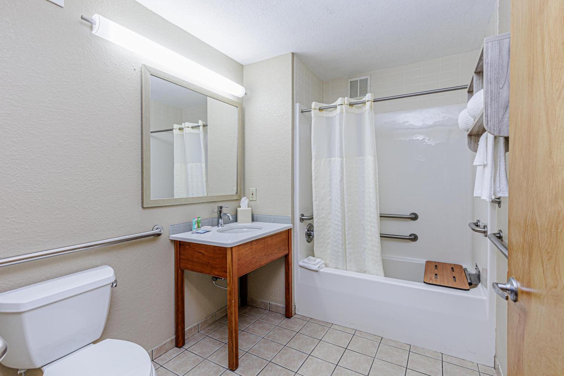 Rivers Edge Motel photo 10