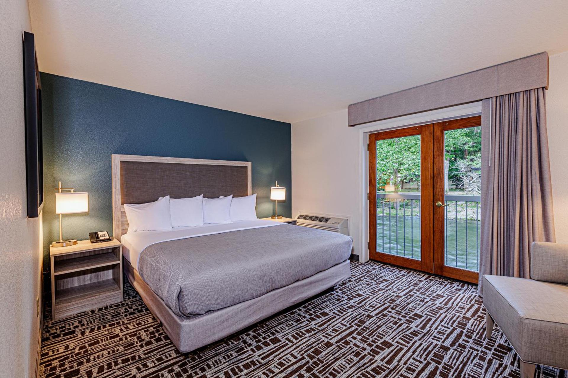 Rivers Edge Motel photo 20