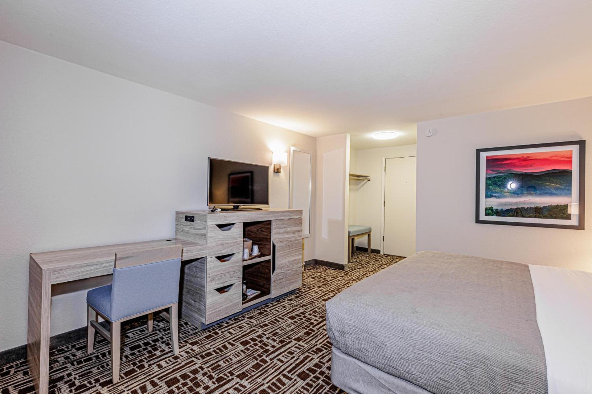 Rivers Edge Motel photo 28