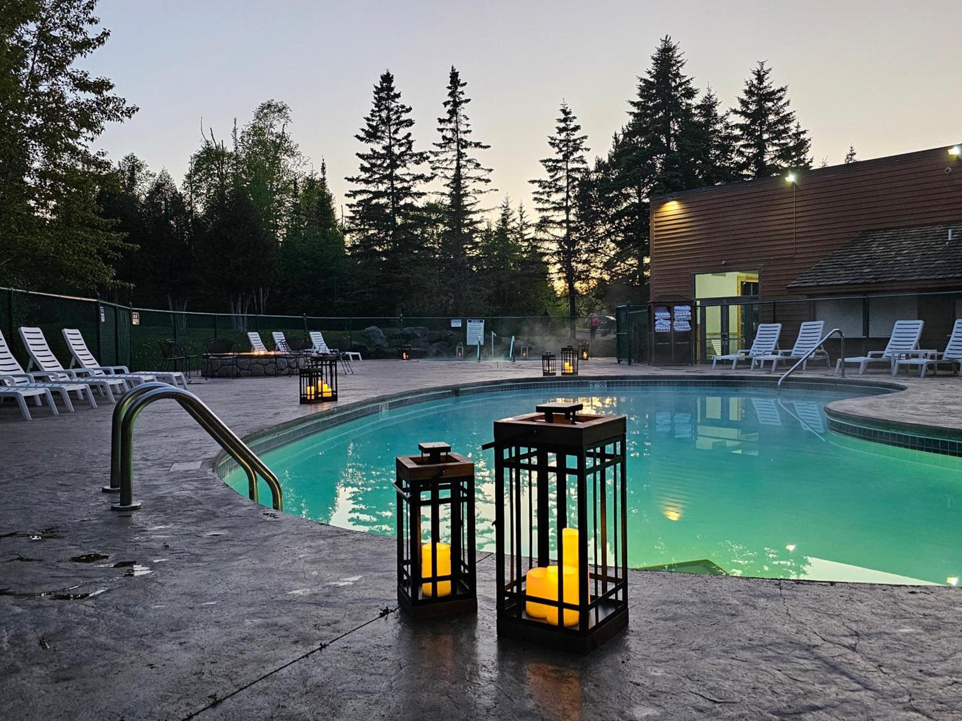 Superior Shores Resort photo 16