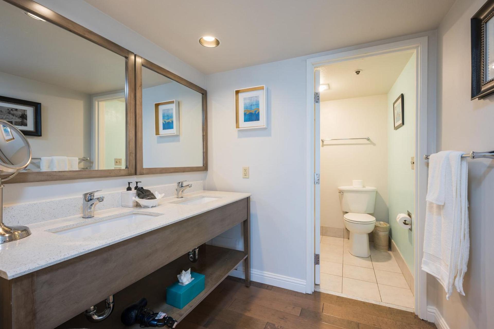 456 Embarcadero Inn & Suites photo 22