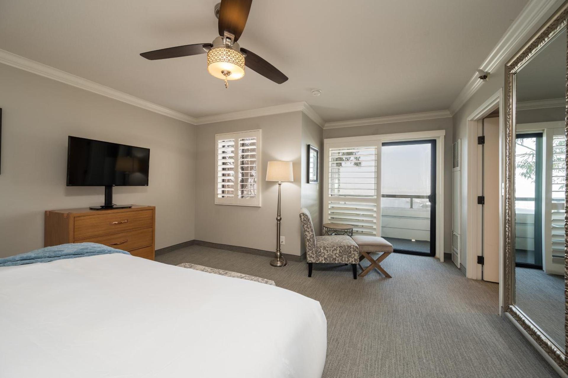 456 Embarcadero Inn & Suites photo 46