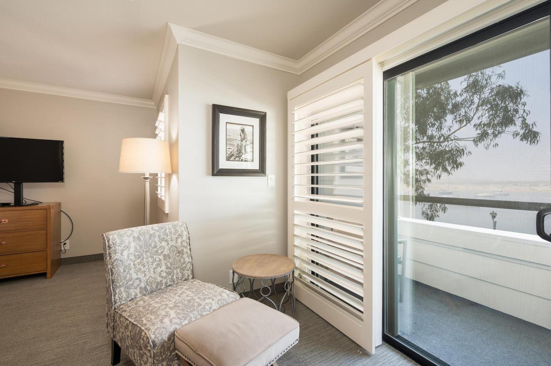 456 Embarcadero Inn & Suites photo 38