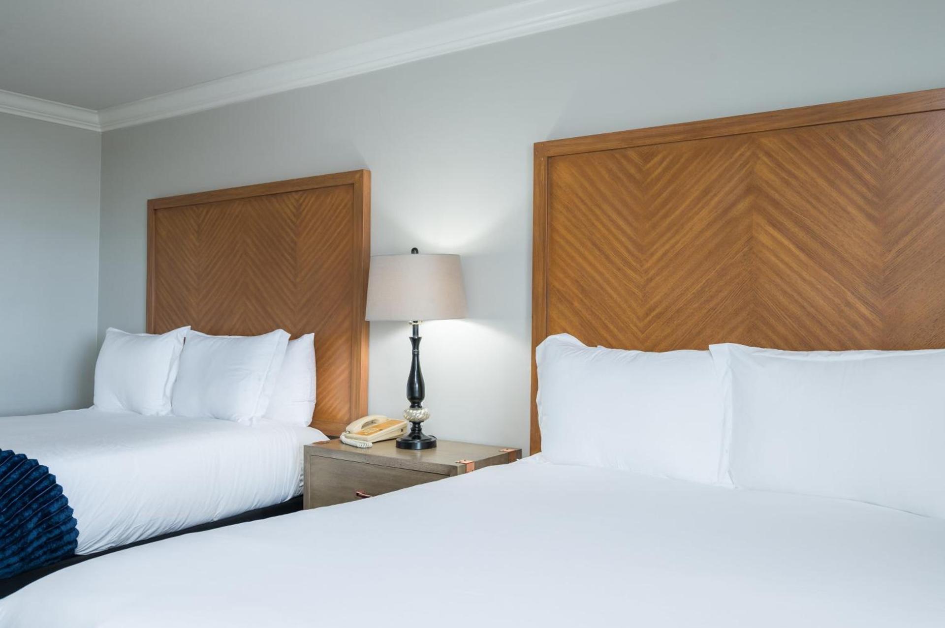 456 Embarcadero Inn & Suites photo 43