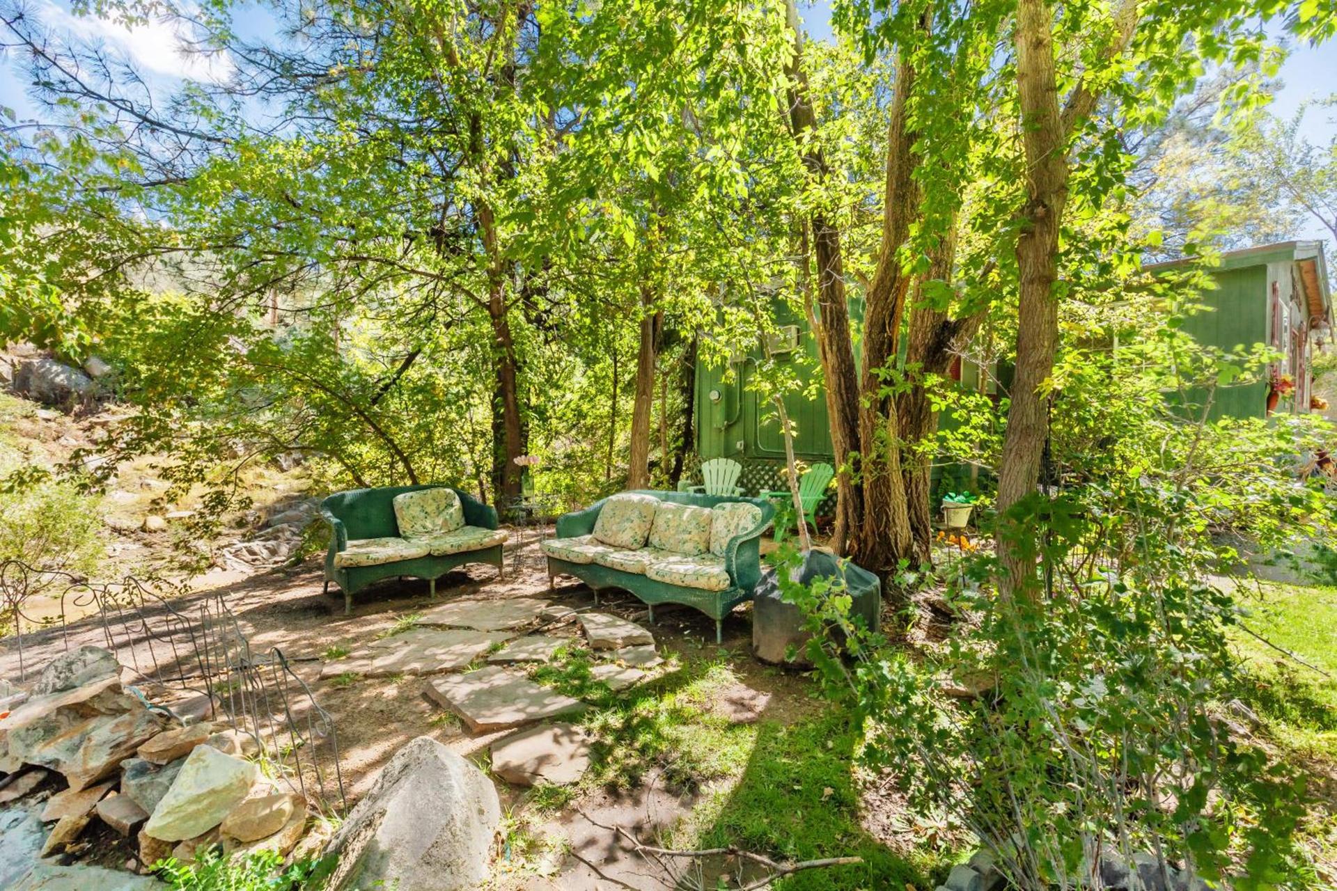 Apple Creek Cottages photo 3