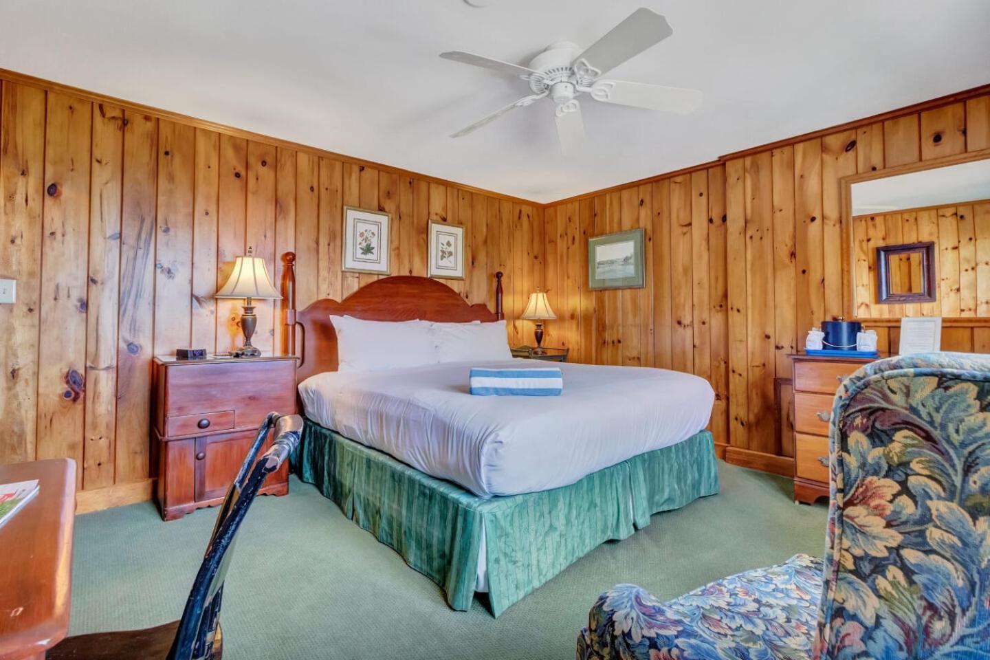 Winstead Beach Resort photo 41