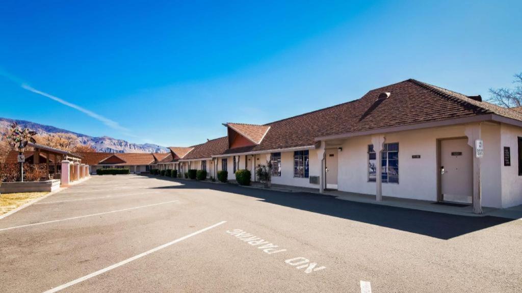 Best Western Frontier Motel photo 11
