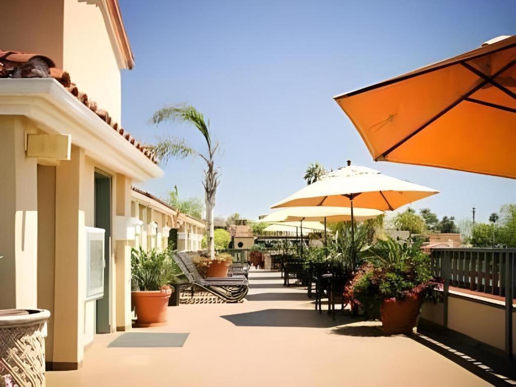 Laguna Brisas - A Beach Hotel photo 17