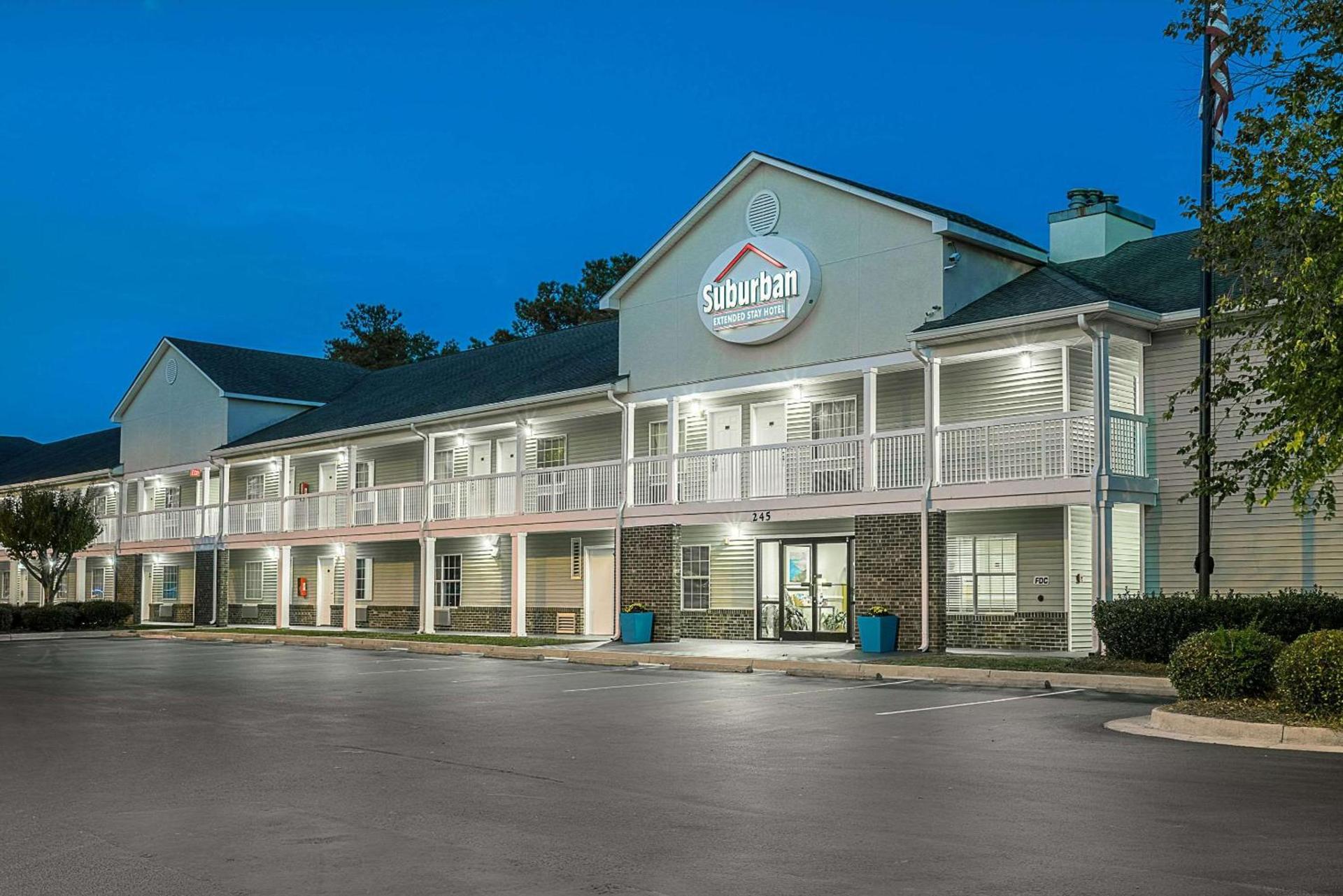 Suburban Studios of Wilmington photo 4